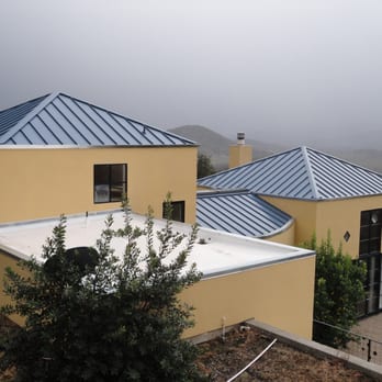 Modern Method Roofing - Custom Bilt metals SL 1750 standing seam roof with 80 mil IB roofing custom fabricated galvanized box gutter - Gutter Services Near Me - Napa, California