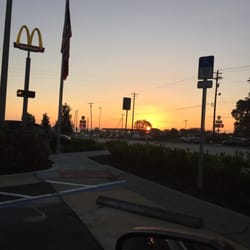 McDonald's - Sunrise: On my way to my Nephew's Funeral :(