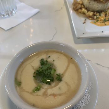82 Queen - Award-Winning She Crab Soup - Southern Near Me - Charleston, South Carolina