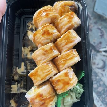 Katana Japanese Express - Bloomingdale Roll - Sushi Bars Near Me - Riverview, Florida Katana Japanese Express - Bloomingdale Roll - Sushi Bars Near Me - Riverview, Florida