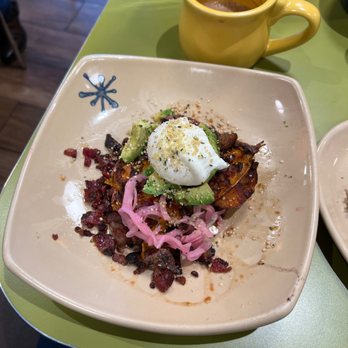 Snooze, an A.M. Eatery - Sweet potato bacon smash - Breakfast & Brunch Near Me - Nashville, Tennessee