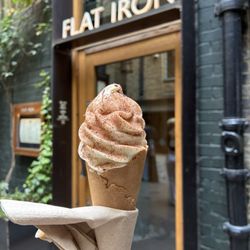 Flat Iron - Ice cream