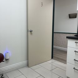Urgent Family Care - WAITING 2 HOURS TO BE SEEN IN AN EMPTY CLINIC! SKIP THIS OPTION IF YOU CAN, find a better clinic!