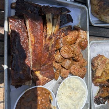 Smoking Pig BBQ - Full Cut Pork Sparerib 1/2 Rack Meal Famous BBQ Beans - Cup White Rice - Cup Louisiana Hot Link - 1 Link- - Barbeque Near Me - Fremont, California