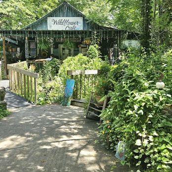 Wildflower Cafe - Approaching the entrance - New American Near Me - Mentone, Alabama