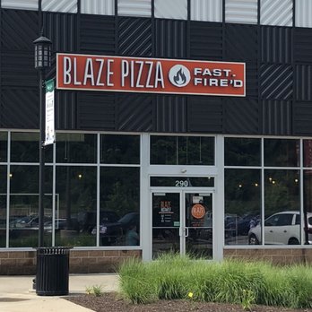 Blaze Pizza - Salad Near Me - Robinson Township, Pennsylvania