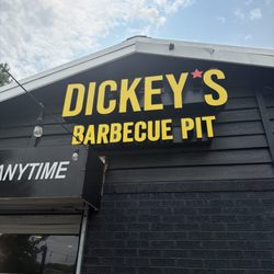 Amazing BBQ and even better service. Highly recommend this place!