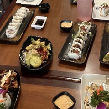 Samurai Sushi - Yellowtail spicy tuna - Japanese Near Me - Victorville, California Samurai Sushi - Yellowtail spicy tuna - Japanese Near Me - Victorville, California
