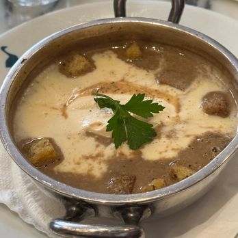 Le Comptoir - Mushroom soup that made me swoon. - Bistros Near Me - Paris, 75 Le Comptoir - Mushroom soup that made me swoon. - Bistros Near Me - Paris, 75
