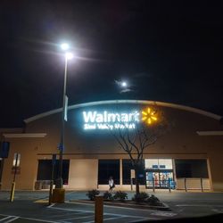 Walmart Neighborhood Market - Walmart under full moon