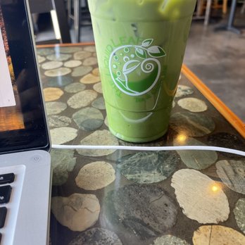 Liquid Leaf - Iced vanilla Matcha Latte Very good! - Coffee & Tea Near Me - Murrieta, California Liquid Leaf - Iced vanilla Matcha Latte Very good! - Coffee & Tea Near Me - Murrieta, California