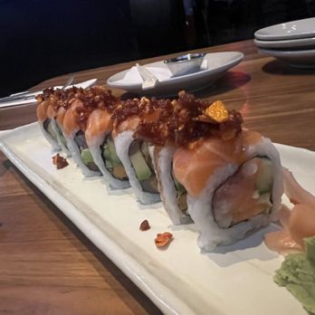 Westwood Tavern - Chicago Sushi Roll without mayo - New American Near Me - Schaumburg, Illinois Westwood Tavern - Chicago Sushi Roll without mayo - New American Near Me - Schaumburg, Illinois
