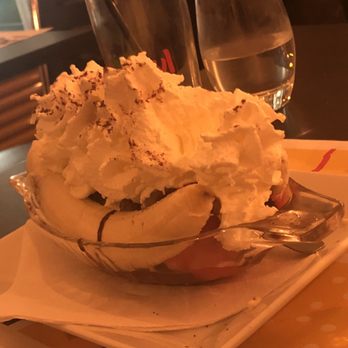 Le Vésuve - Banana Split - Italian Near Me - Clichy, 92 Le Vésuve - Banana Split - Italian Near Me - Clichy, 92