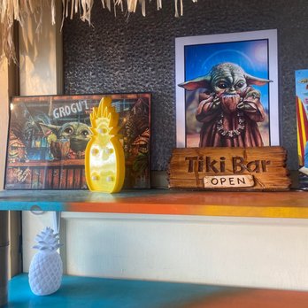 Makani's Magic Pineapple Shack - Juice Bars & Smoothies Near Me - Hilo, Hawaii Makani's Magic Pineapple Shack - Juice Bars & Smoothies Near Me - Hilo, Hawaii