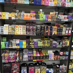 Smokes & Vapes - Dispo