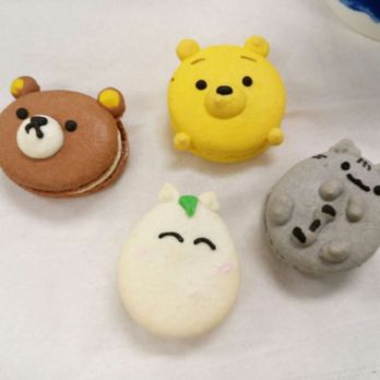 Daan Go Cake Lab - Macarons - Desserts Near Me - Toronto, Ontario