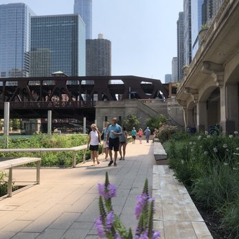 Chicago River - Beautiful walk - Boating Near Me - Chicago, Illinois