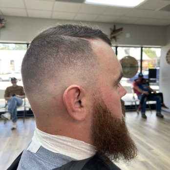 Mountain Barbershop - Barbers Near Me - Murphy, North Carolina