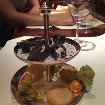 Le Duc - Dessert that came with the meal - Restaurants Near Me - Paris, 75