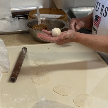 Tasty Noodles & Dumplings - Close up of our dumpling chef at work! - Noodles Near Me - Albuquerque, New Mexico Tasty Noodles & Dumplings - Close up of our dumpling chef at work! - Noodles Near Me - Albuquerque, New Mexico