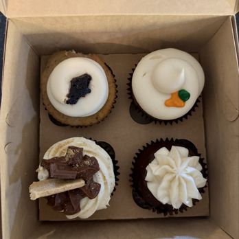 Frost Bake Shoppe - Blueberry cheesecake, carrot cake, stores, choc dream - Desserts Near Me - The Woodlands, Texas Frost Bake Shoppe - Blueberry cheesecake, carrot cake, stores, choc dream - Desserts Near Me - The Woodlands, Texas