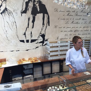Aux Merveilleux de Fred - Inside - Patisserie/Cake Shop Near Me - Brussels, BRU Aux Merveilleux de Fred - Inside - Patisserie/Cake Shop Near Me - Brussels, BRU