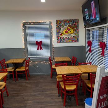Moving Dough Pizza - Food Trucks Near Me - Barrington, Rhode Island Moving Dough Pizza - Food Trucks Near Me - Barrington, Rhode Island