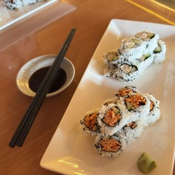 Hiro Japanese Restaurant - lunch combo rolls - shrimp tempura & spicy krab - Sushi Bars Near Me - Jacksonville, Florida Hiro Japanese Restaurant - lunch combo rolls - shrimp tempura & spicy krab - Sushi Bars Near Me - Jacksonville, Florida