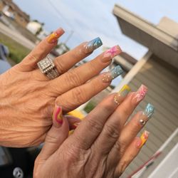 Noire The Nail Bar - By Vivi