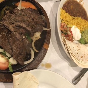El Golfo Restaurant - Fajitas - Latin American Near Me - Silver Spring, Maryland