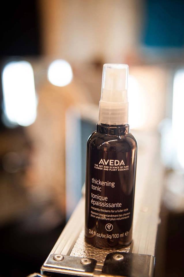 SRQ Salon & Spa Logo