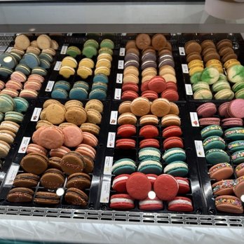Jun’s Macaron Gelato - Macarons Near Me - Flushing, New York