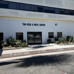 Jesse Tan MD - Parking Lot view