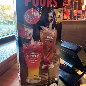 Applebee's Grill + Bar - American Near Me - Windsor, California Applebee's Grill + Bar - American Near Me - Windsor, California