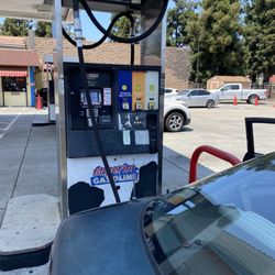 Superior Gas & Auto Wash