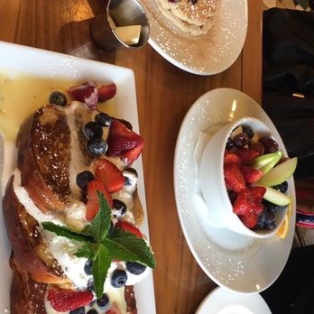 Fitzwater Cafe - Creme brule French toast, chocolate chip pancakes - Breakfast & Brunch Near Me - Philadelphia, Pennsylvania Fitzwater Cafe - Creme brule French toast, chocolate chip pancakes - Breakfast & Brunch Near Me - Philadelphia, Pennsylvania