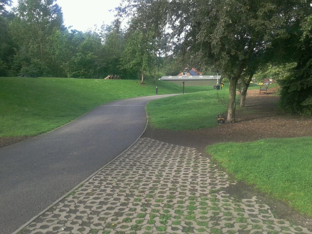 DOGS TRUST Updated September 2024 Whiston Lane, Liverpool