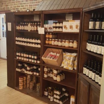 The Williamsburg Winery - Their market - Hotels Near Me - Williamsburg, Virginia