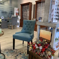 Vision Best Eyecare - Waiting area
