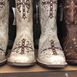 Cavender's Boot City