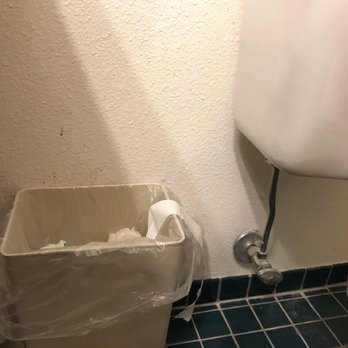 West Star Resort - Dirty walls, not mopped floor (Covered the whole walking area with towels) - Hotels Near Me - Jackpot, Nevada West Star Resort - Dirty walls, not mopped floor (Covered the whole walking area with towels) - Hotels Near Me - Jackpot, Nevada