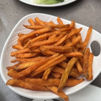 Yard House - Sweet potato fries - New American Near Me - Honolulu, Hawaii Yard House - Sweet potato fries - New American Near Me - Honolulu, Hawaii