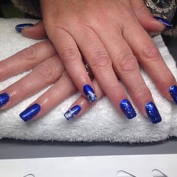 Tipz & Glitz - My Christmas nails
