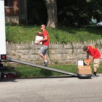 Big Oxen - Movers Near Me - Bloomington, Indiana Big Oxen - Movers Near Me - Bloomington, Indiana