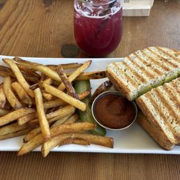 Spicy Thai Chicken Satay Sandwich