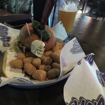 Big Al's - Sports Bars Near Me - Ontario, California