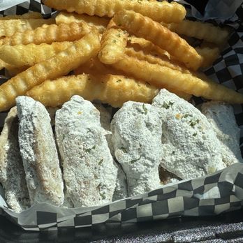 Trap Wingz ATL - Yayo wings 10 piece - Chicken Wings Near Me - Atlanta, Georgia Trap Wingz ATL - Yayo wings 10 piece - Chicken Wings Near Me - Atlanta, Georgia