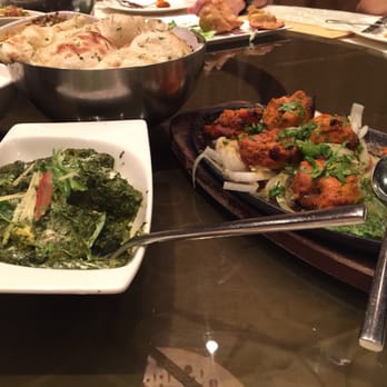 爵樂印度餐廳 - Murgh Paneer, Chicken Tikka and Garlic Naan. - Indian Near Me - Hong Kong, HK