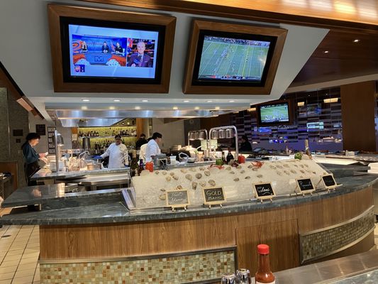 Tides Oyster Bar by null