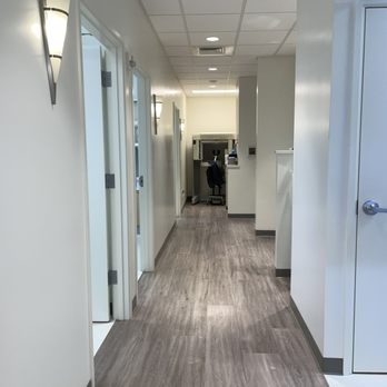 Kristin L Lee DDS - Office upholding the standard of cleanliness with modern design - Oral Surgeons Near Me - Aiea, Hawaii Kristin L Lee DDS - Office upholding the standard of cleanliness with modern design - Oral Surgeons Near Me - Aiea, Hawaii